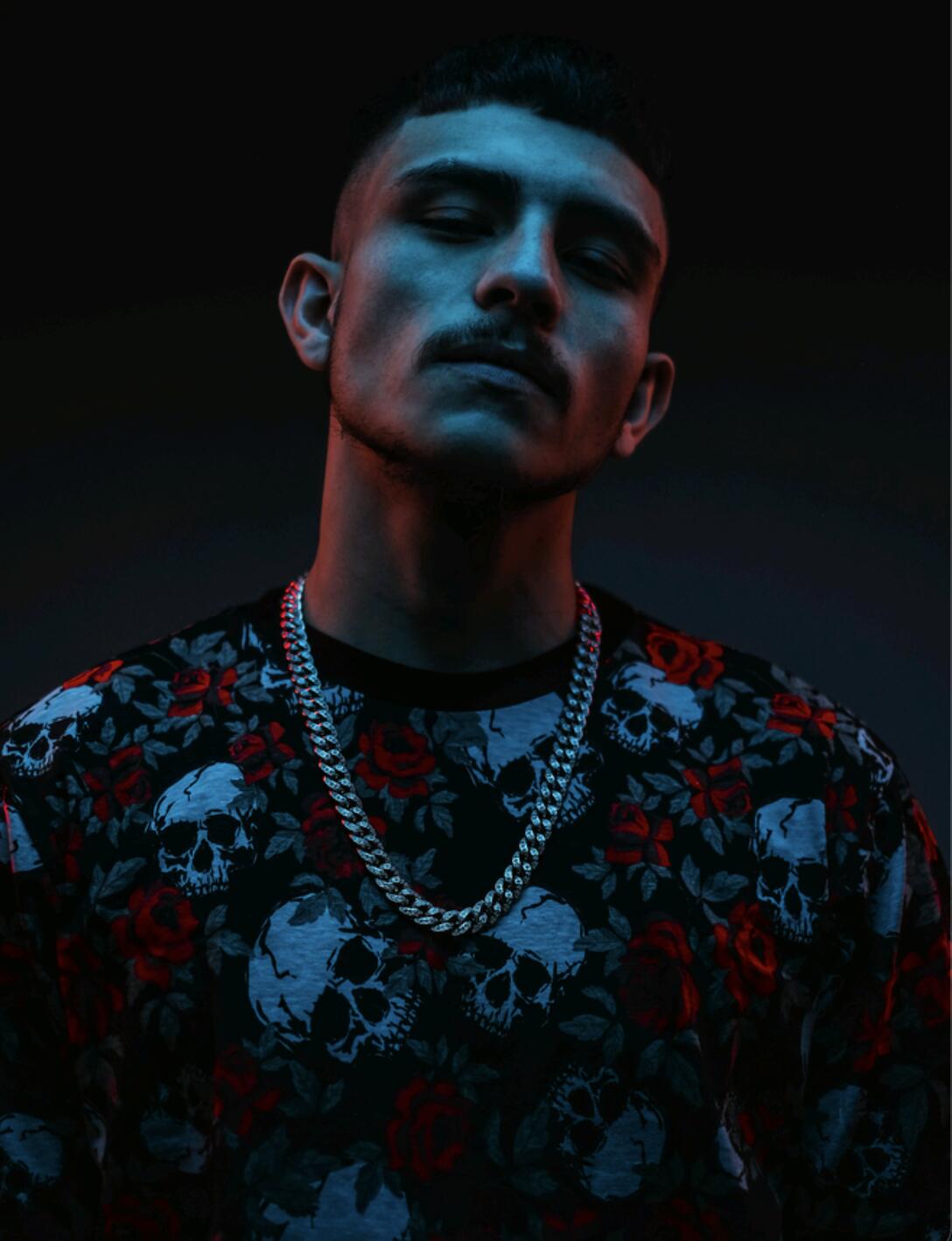 https://cdn.indiemusicreviews.net/images/reimagining-the-world-of-rap-and-hip-hop-rising-rapper-eaze-stuns-audiences-with-latest-poignant-single.jpg