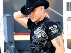 https://cdn.indiemusicreviews.net/images/ryan-weaver-the-country-boy.jpg