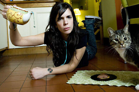 https://cdn.indiemusicreviews.net/images/sarah-borges-caught-by-the-rain.jpg