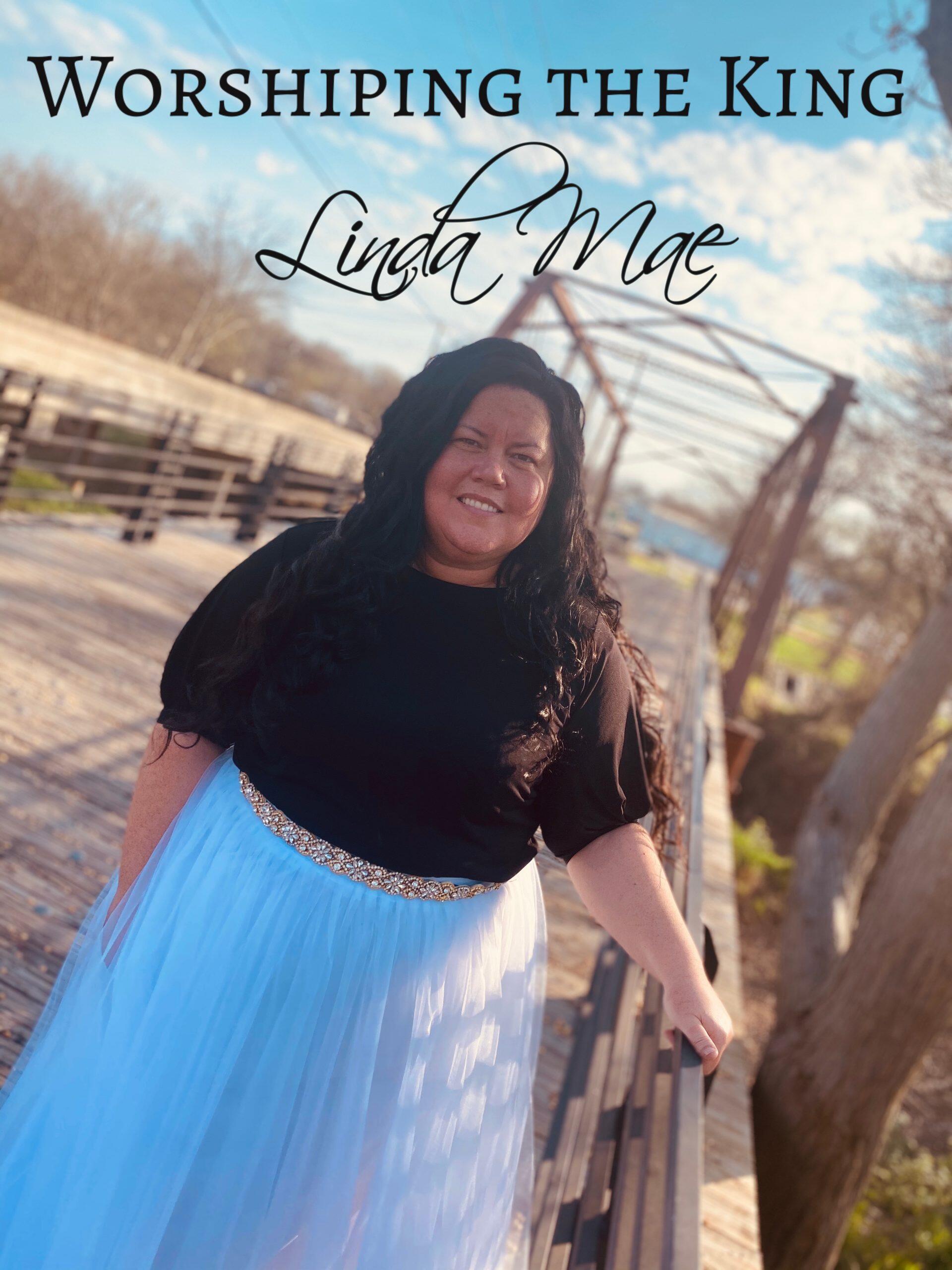 https://cdn.indiemusicreviews.net/images/singer-and-songwriter-linda-mae-is-here-with-new-music-in-the-gospel-genre-to-change-the-world-with-the-power-of-music.jpg