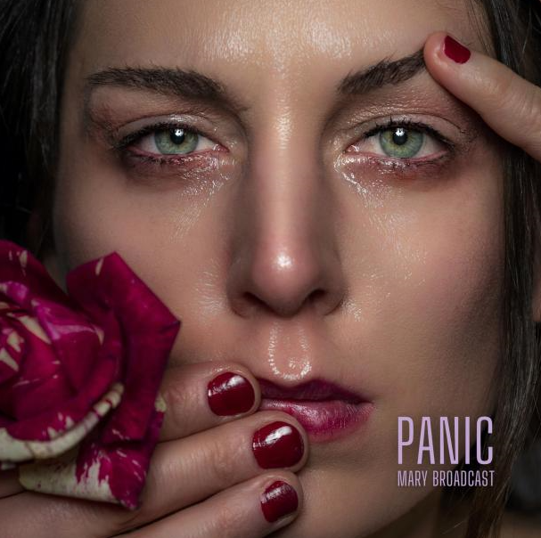 https://cdn.indiemusicreviews.net/images/singer-songwriter-mary-broadcast-releases-panic.png