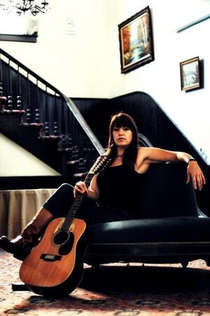 https://cdn.indiemusicreviews.net/images/stefanie-keys-open-road.jpg