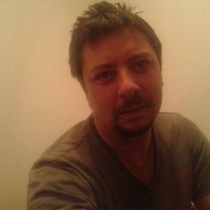 https://cdn.indiemusicreviews.net/images/stephane-oceane-releases-new-album-femme-du-monde.jpg