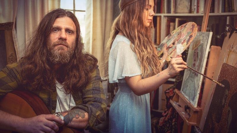 https://cdn.indiemusicreviews.net/images/stepping-into-the-folk-and-rock-music-world-introducing-to-the-world-a-rising-star-ezra-vancil-back-better-than-ever-conducting-interviews-for-a-new-band-better-than-ever.jpg
