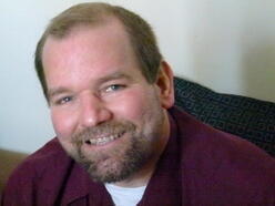 https://cdn.indiemusicreviews.net/images/steven-paul-worships-musically.jpg