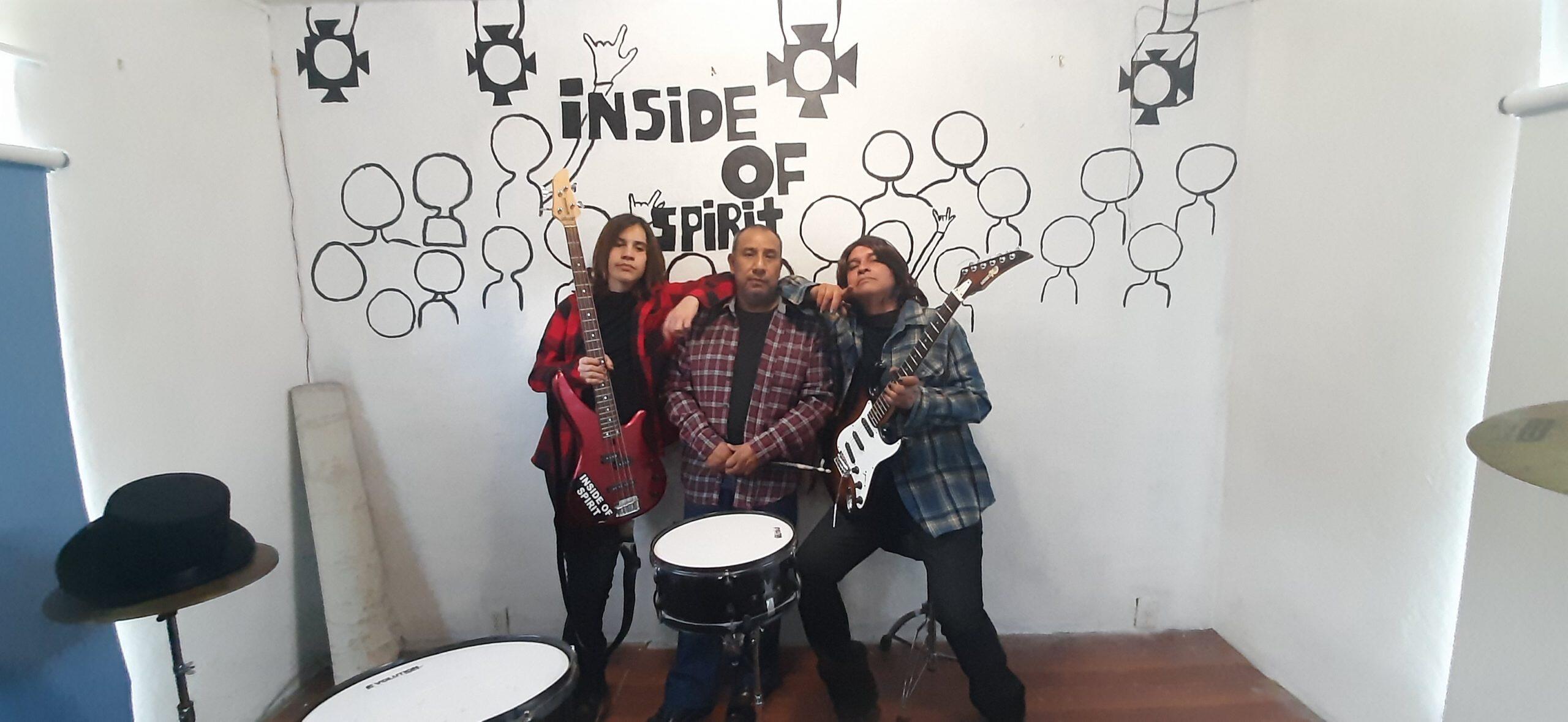 https://cdn.indiemusicreviews.net/images/talented-band-inside-of-spirit-working-on-a-catchy-new-album-and-fans-cannot-wait.jpg