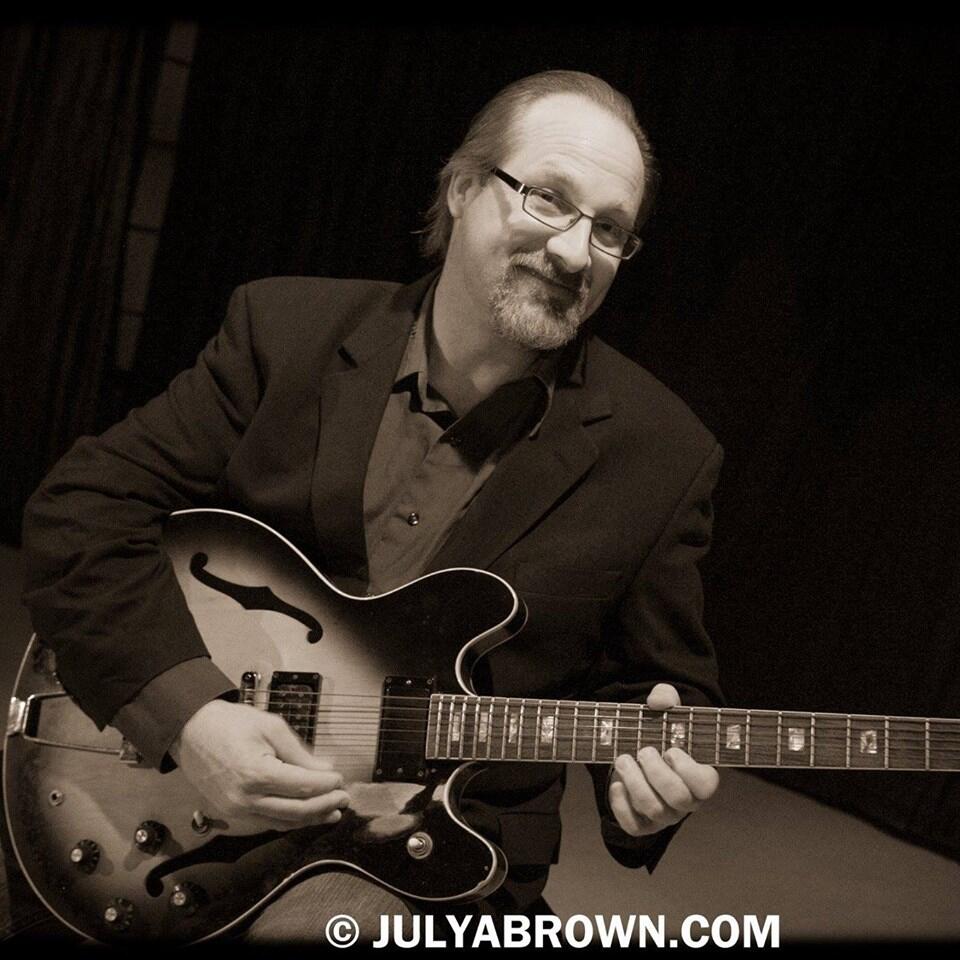 https://cdn.indiemusicreviews.net/images/the-johnny-mac-band-ace.jpg