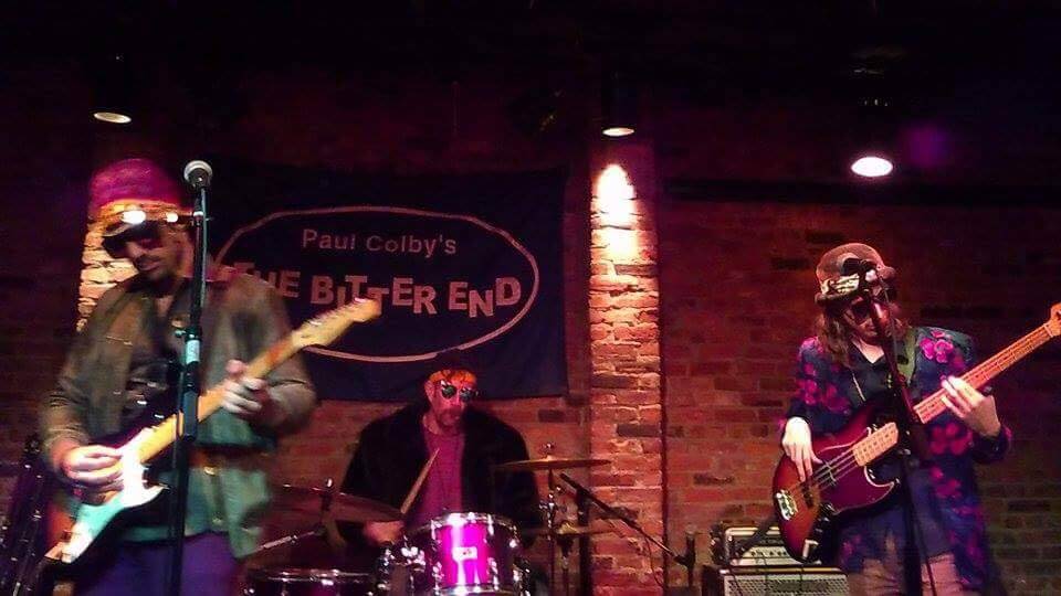 https://cdn.indiemusicreviews.net/images/the-merrymakers-orchestrina-act-3.jpg