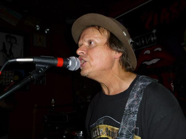 https://cdn.indiemusicreviews.net/images/the-spiders-election-day-reviews.jpg