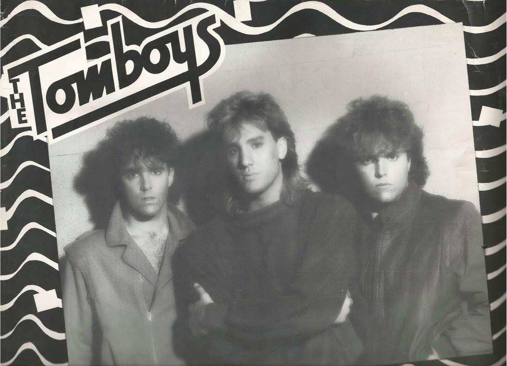 https://cdn.indiemusicreviews.net/images/the-tomboys-new-ep-release.jpg