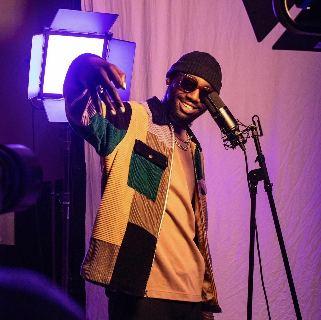 https://cdn.indiemusicreviews.net/images/toronto-artist-k-t3-about-to-set-the-new-wave.jpg