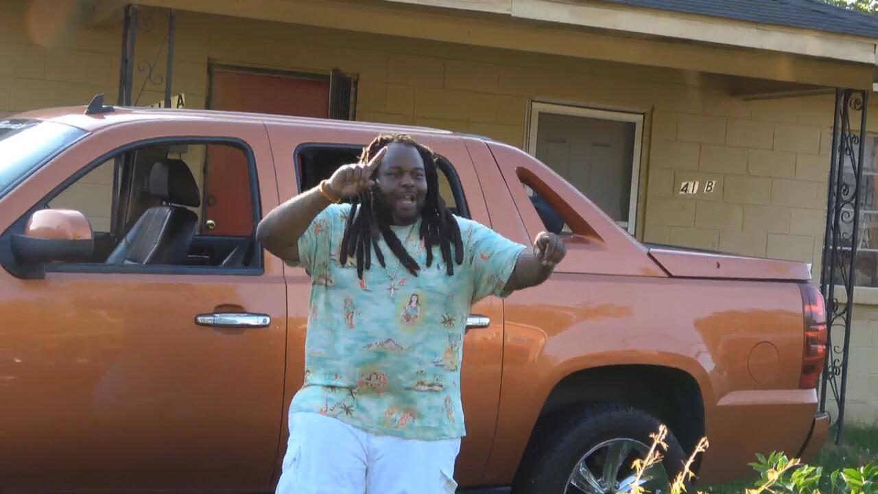https://cdn.indiemusicreviews.net/images/up-and-coming-artist-in-the-world-of-hip-hop-and-rap-this-is-leevee-parean.jpg