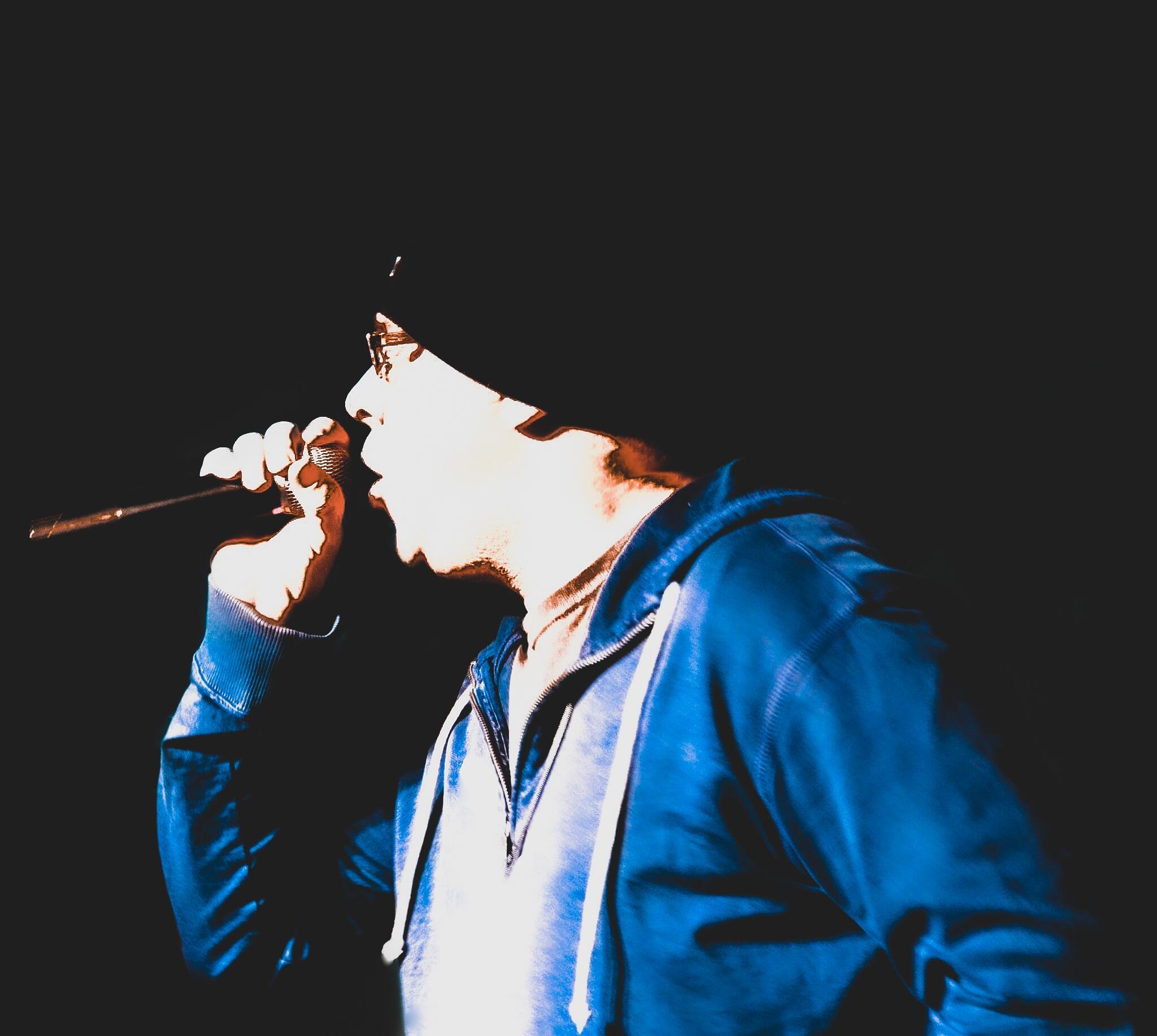https://cdn.indiemusicreviews.net/images/up-and-coming-wisconsin-indie-rapper-and-beat-maker-presenting-to-the-world-brad-dassey-2.jpg
